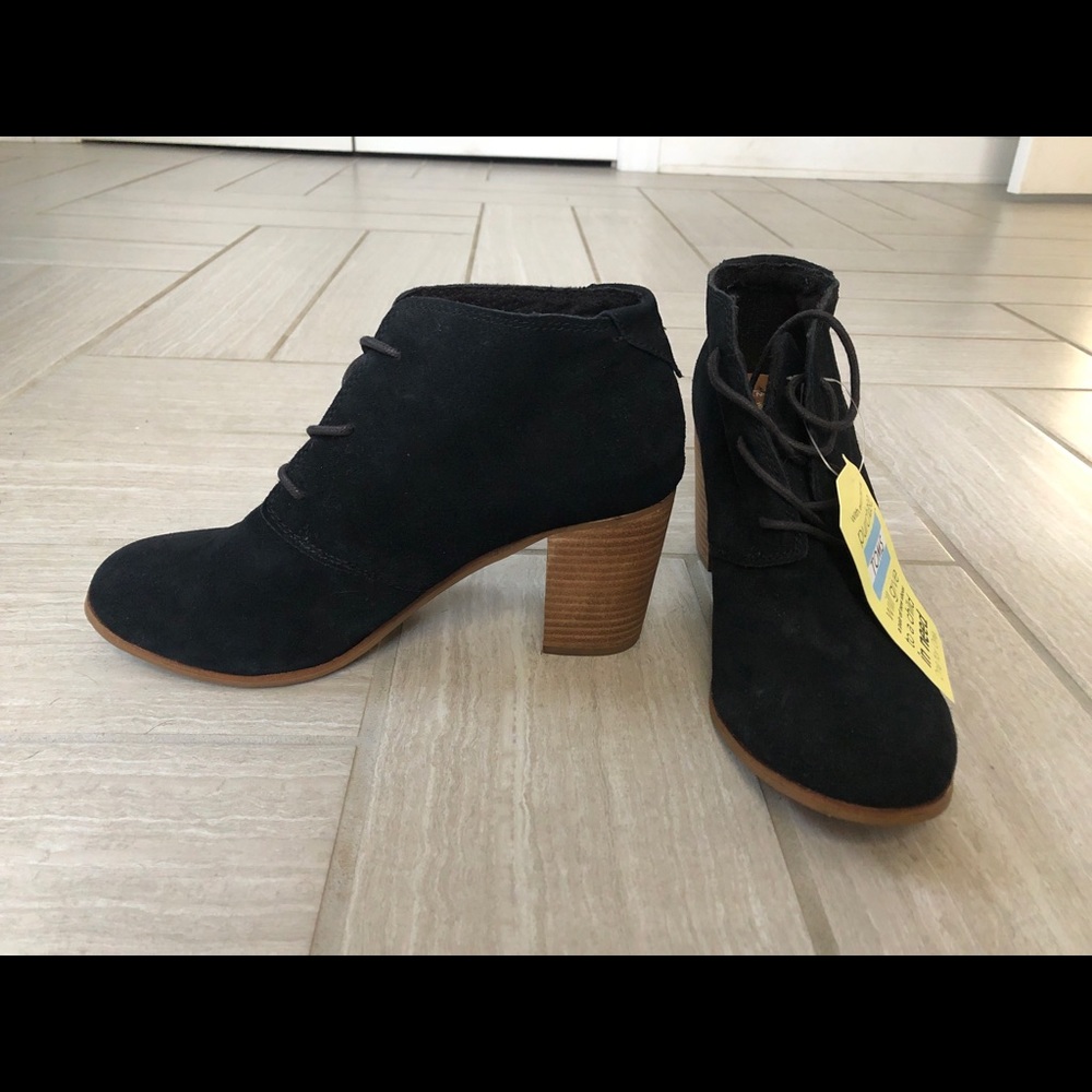 NWT Toms Black Suede Booties w/ Brown Heels